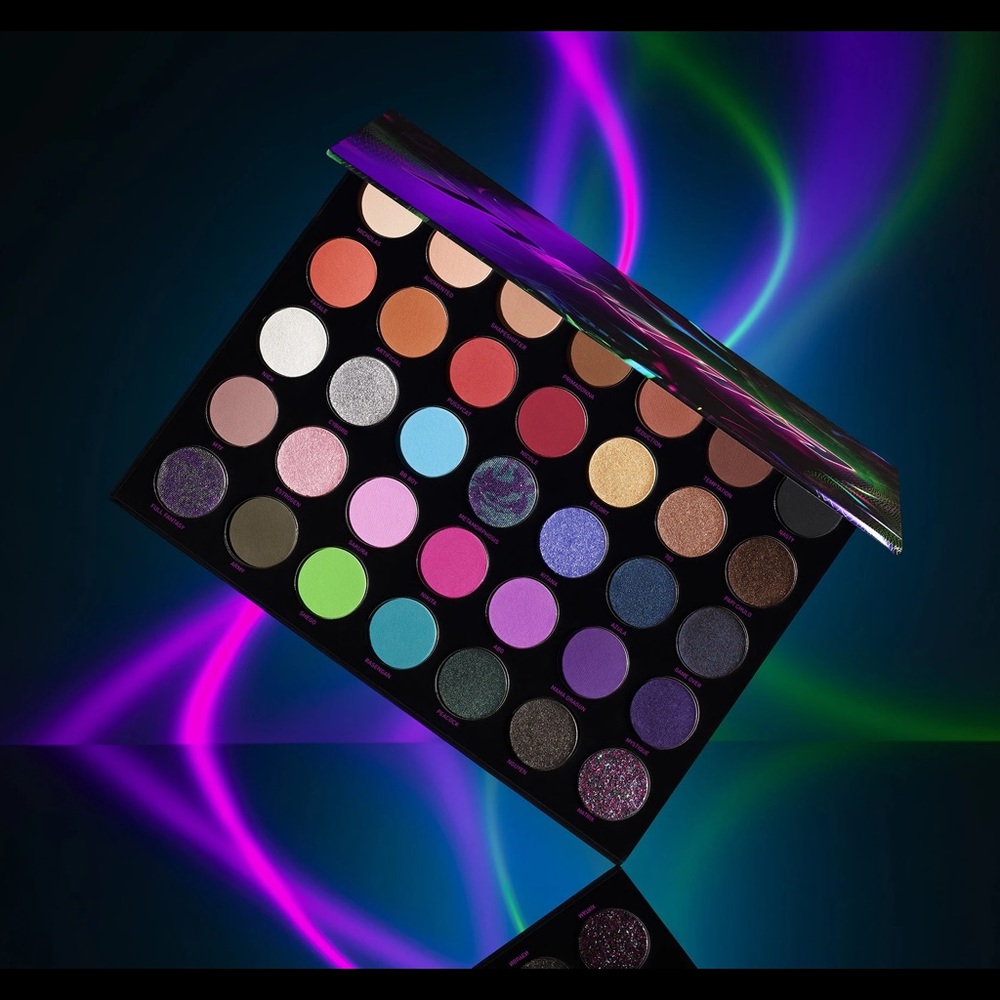 Nikita palette